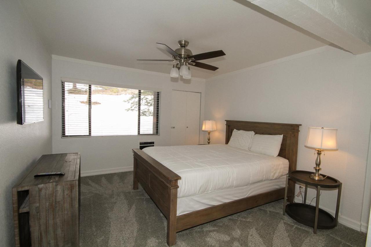 Mammoth Ski & Racquet Club #127 - Bed and Breakfast