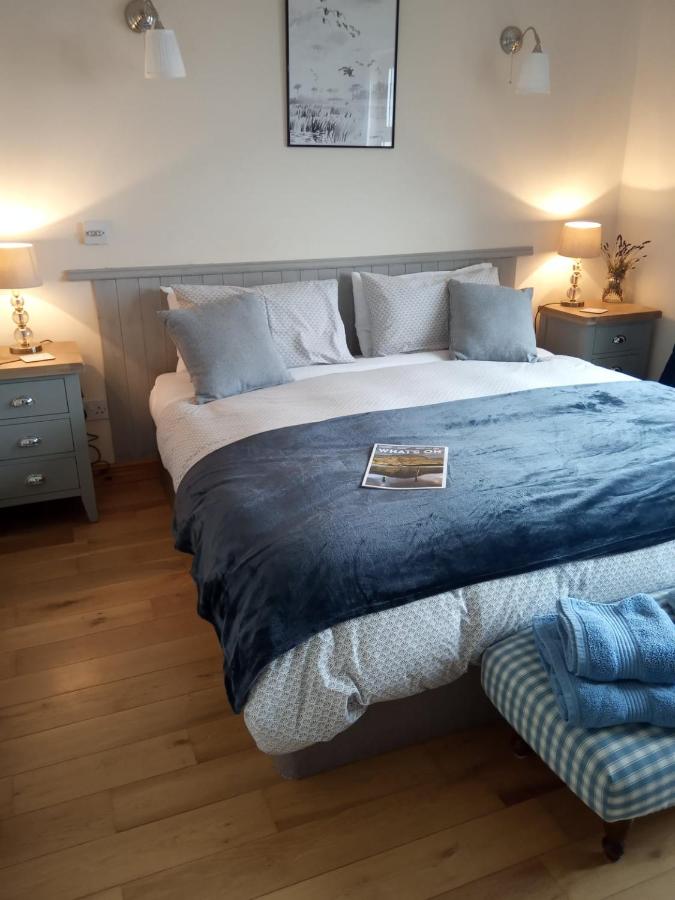 Doppel-/Zweibettzimmer mit Meerblick