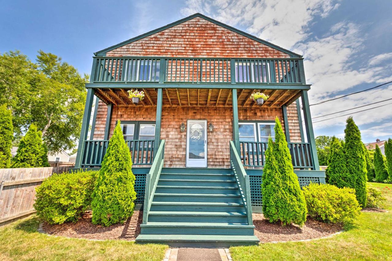 Coastal Abode with Beach Views, Walk to Beach and Bars - B&B Middletown
