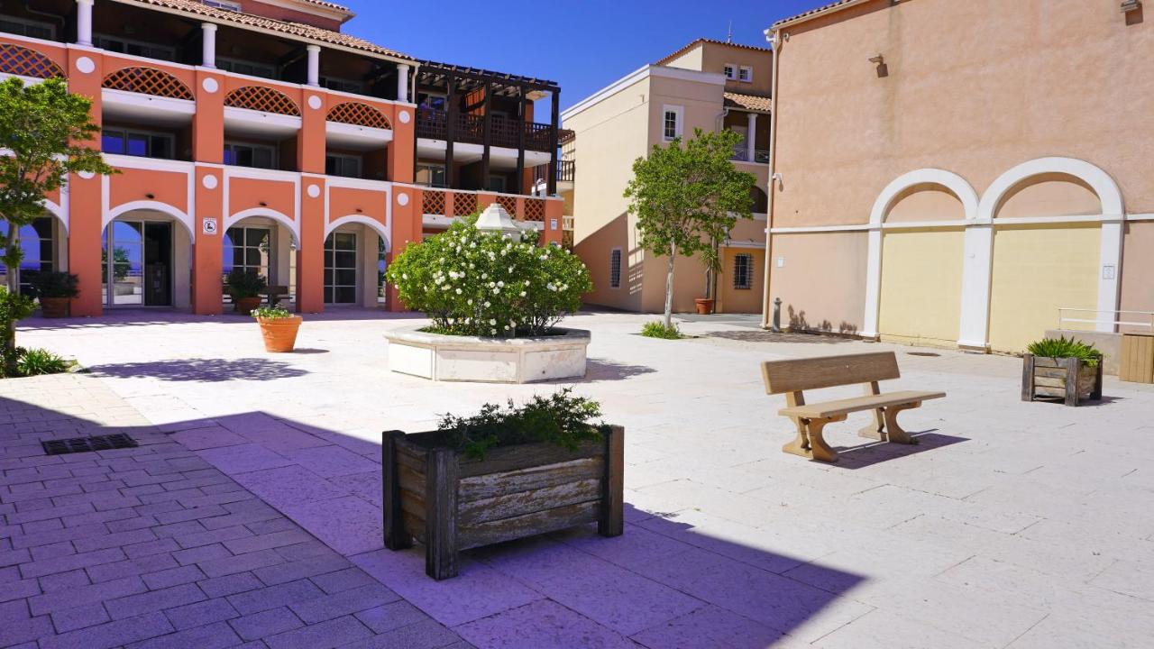 Appartement 174, Vue mer à Cap Esterel By Palmazur - B&B