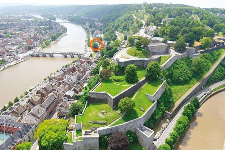 B&B Namur - STUDIO VUE SUR MEUSE - Bed and Breakfast Namur