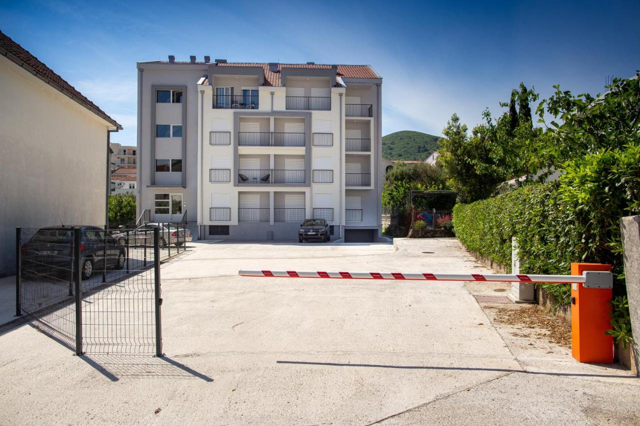 Harmony Apartman - B&B