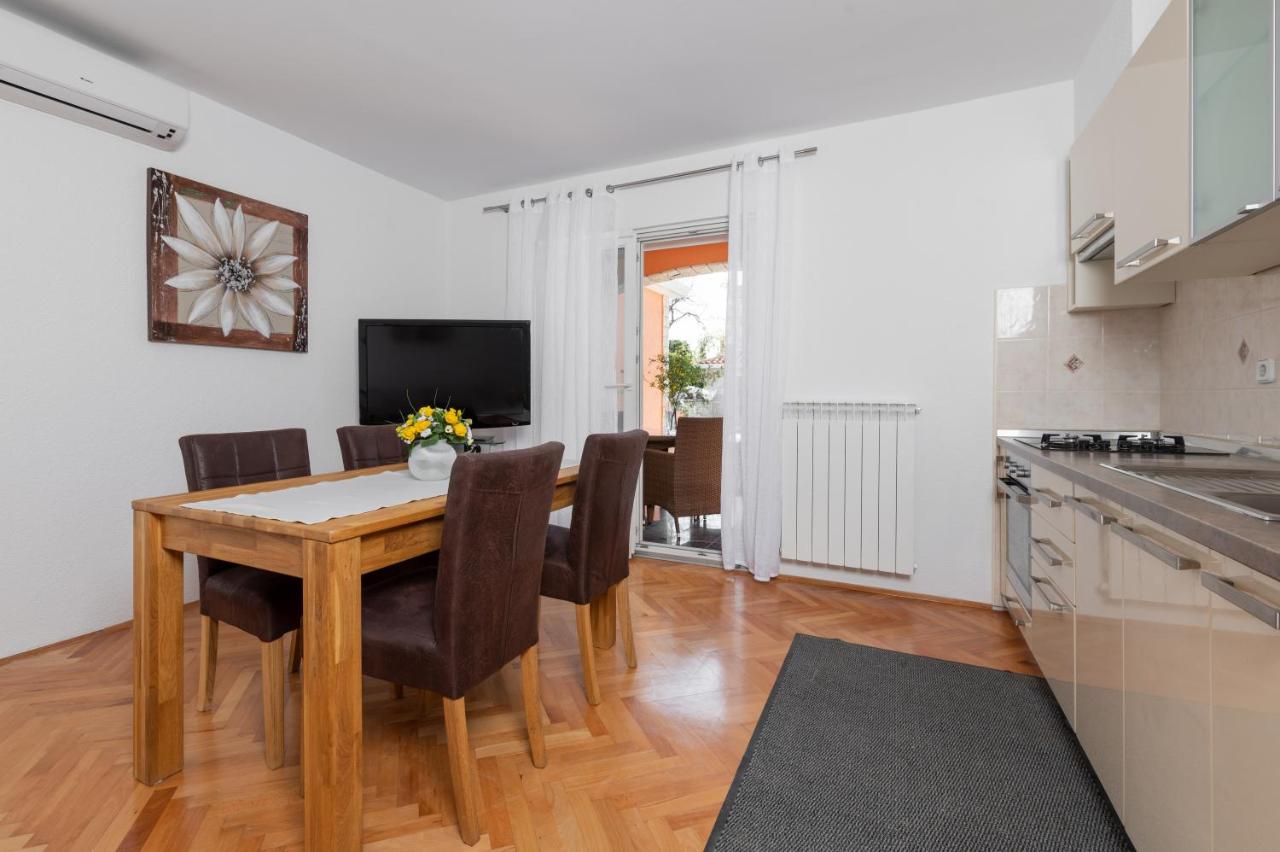 Appartement - Vue sur Piscine