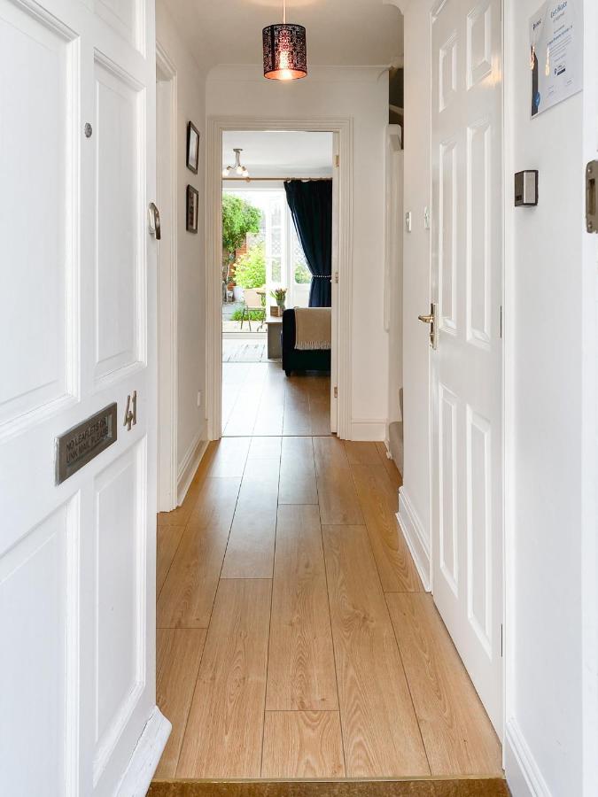 The Marlowe - Beautiful house in the heart of Canterbury with Free Parking - Ferienwohnung