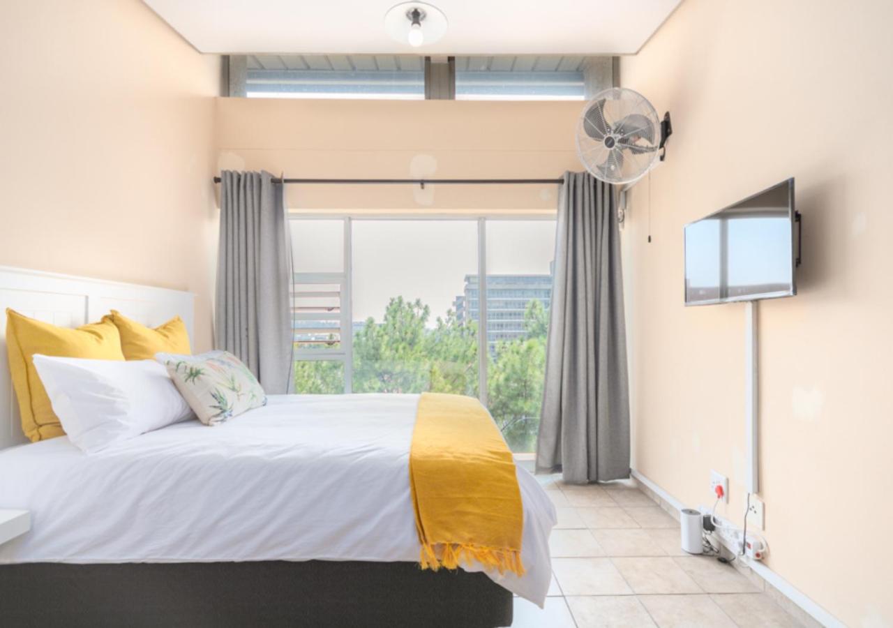 B&B Pretoria - Leas Furnished Apartments - Capital Hill - Bed and Breakfast Pretoria