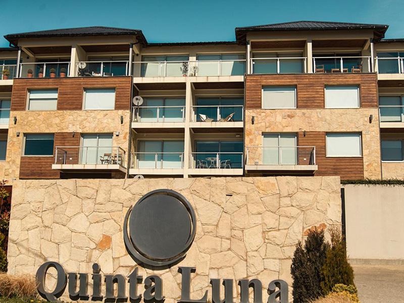 Quintaluna Piscina, Playa y Montaña - Chambres d’hôtes Bariloche