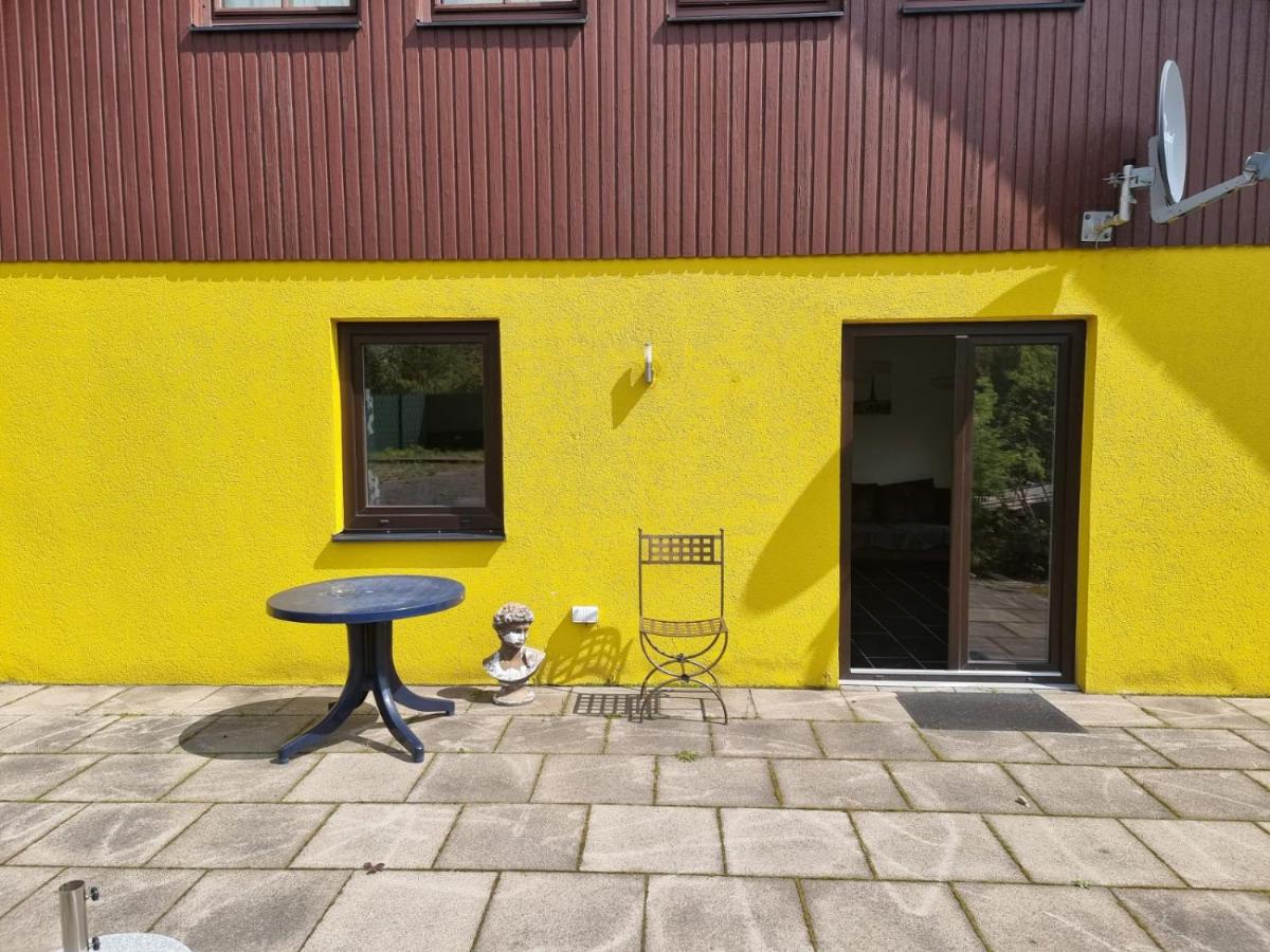Yellow House - B&B