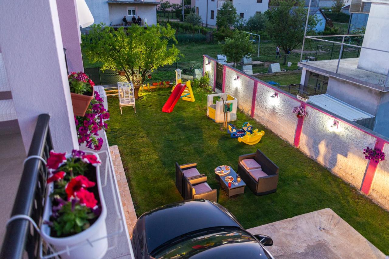 B&B Podgorica - Apartman Mona - Bed and Breakfast Podgorica