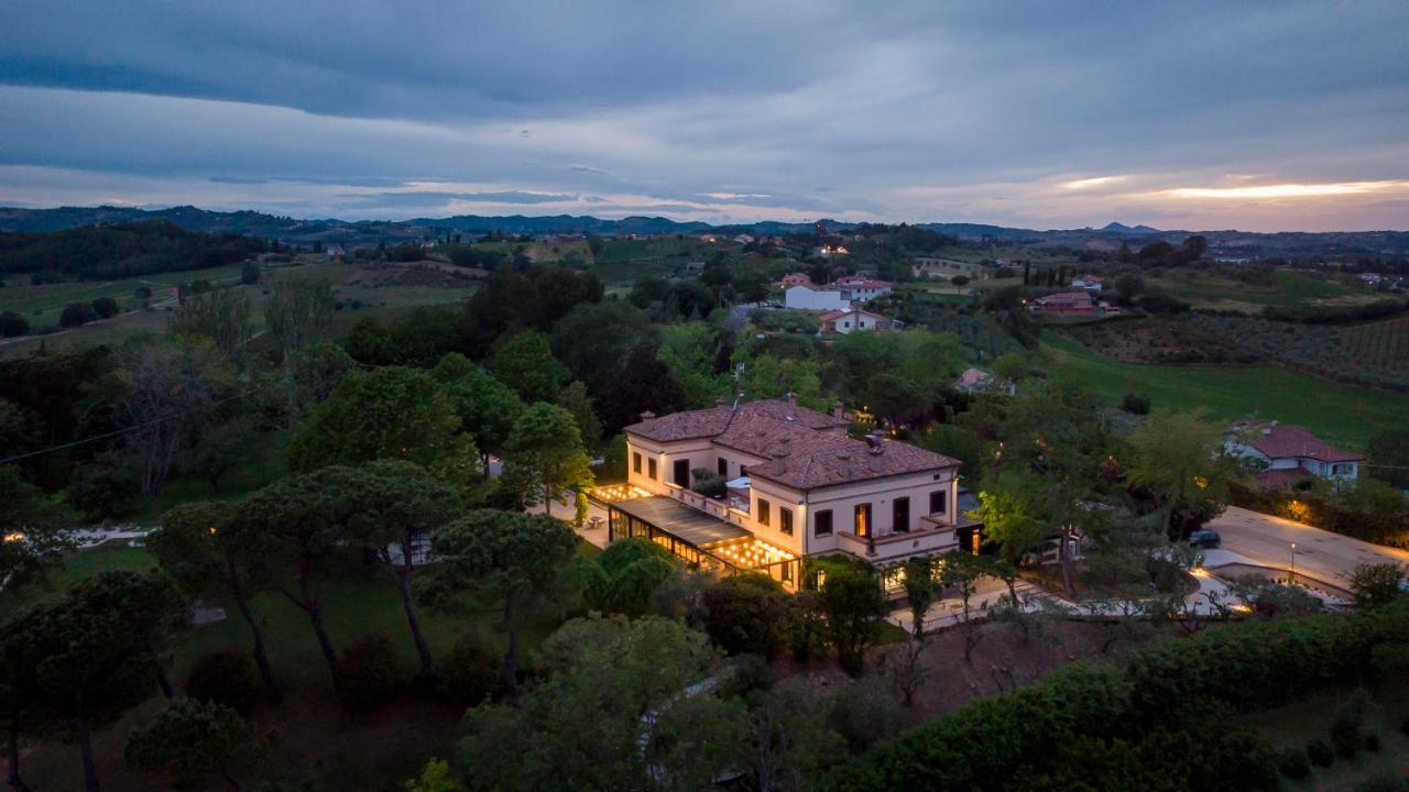 B&B Longiano - Relais Villa Margherita - Bed and Breakfast Longiano