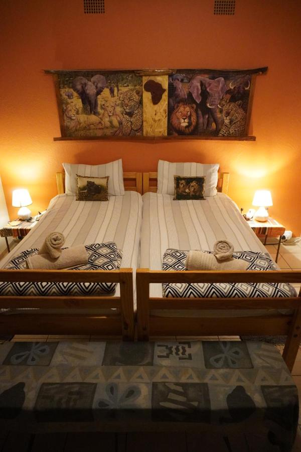 B&B Okahandja - Okahandja Guesthouse - Bed and Breakfast Okahandja