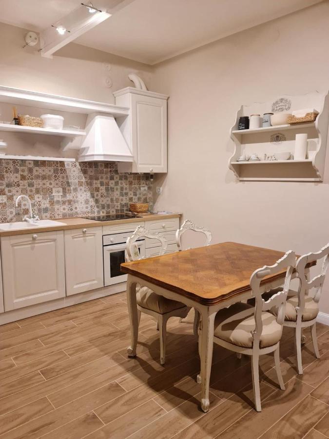 B&B Pavia - Maison Marina_Pavia San Michele Centro Storico - Bed and Breakfast Pavia