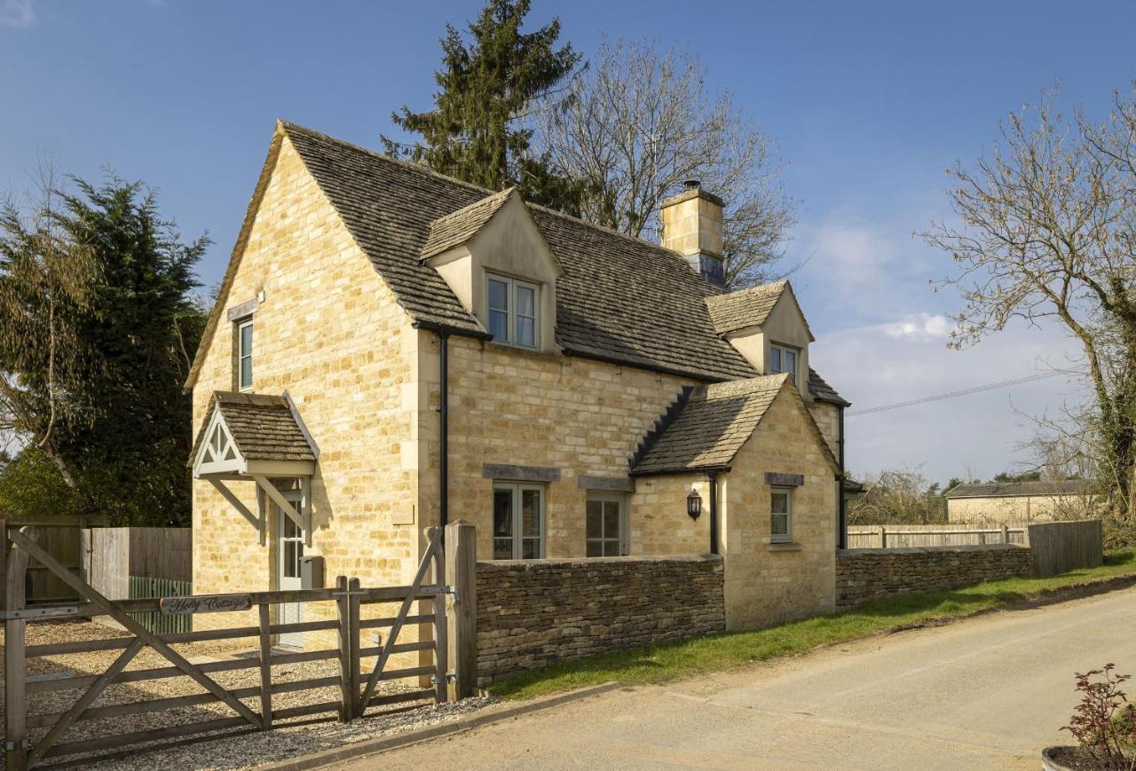 B&B Ampney Crucis - Holly Cottage - Bed and Breakfast Ampney Crucis
