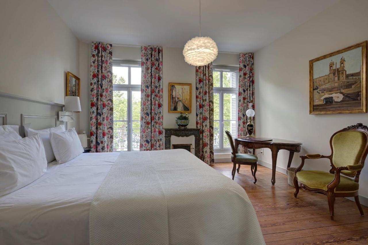 Double Suite with City View - Second Floor