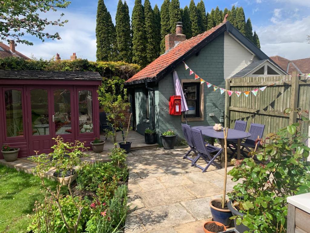 King Room with Garden View