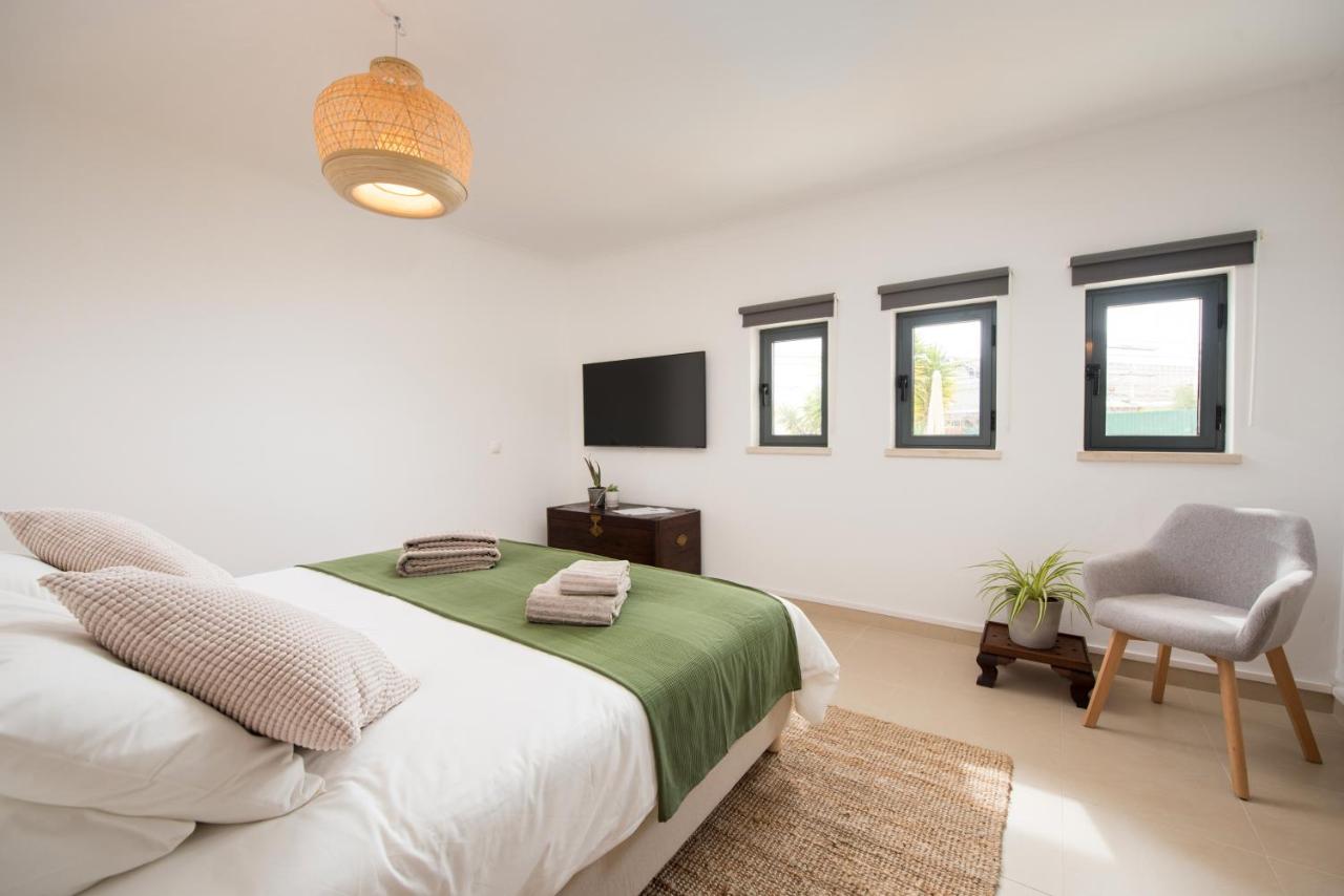 Chambre Double ou Lits Jumeaux avec Salle de Bains Privative