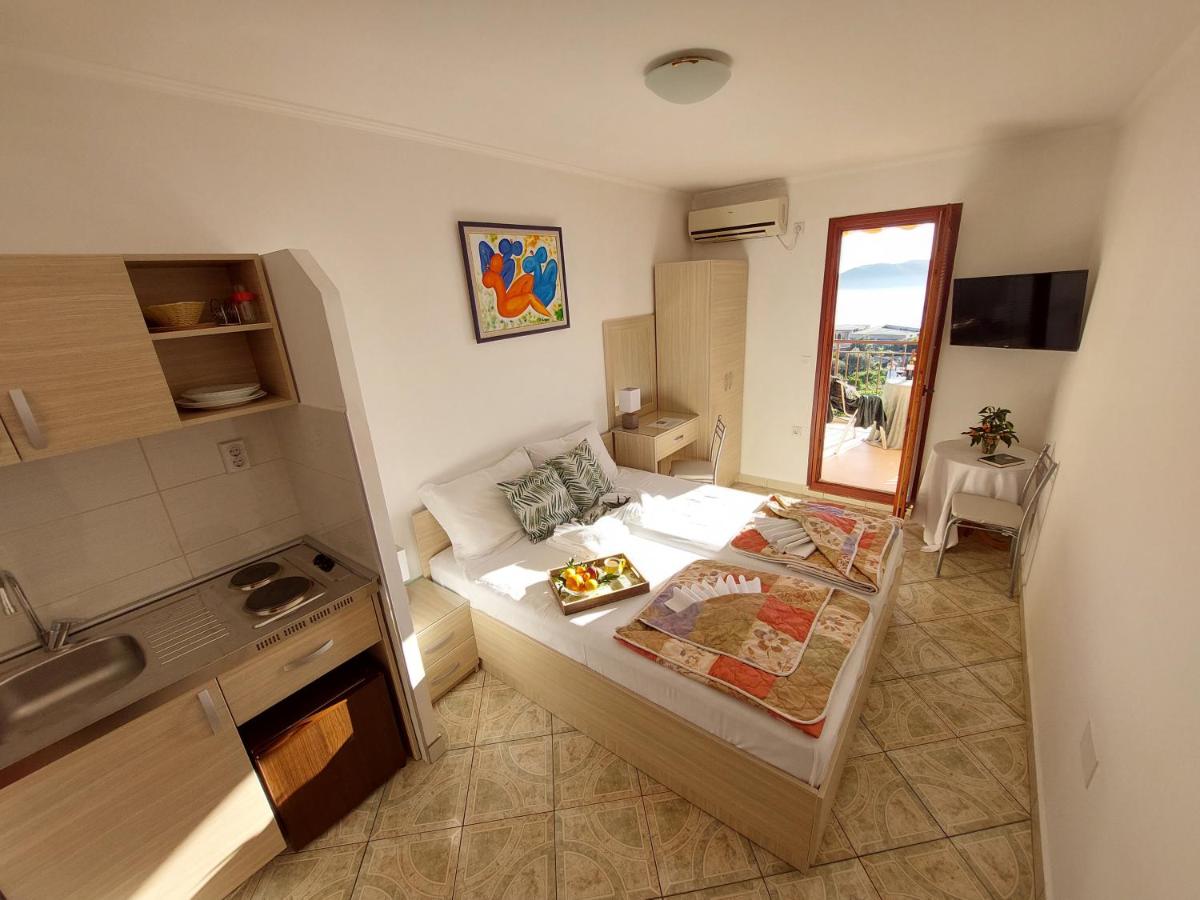 Studio Appartement met Uitzicht op Zee