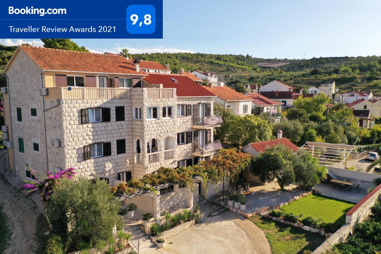 Apartments Ivana - Ferienwohnung Sutivan