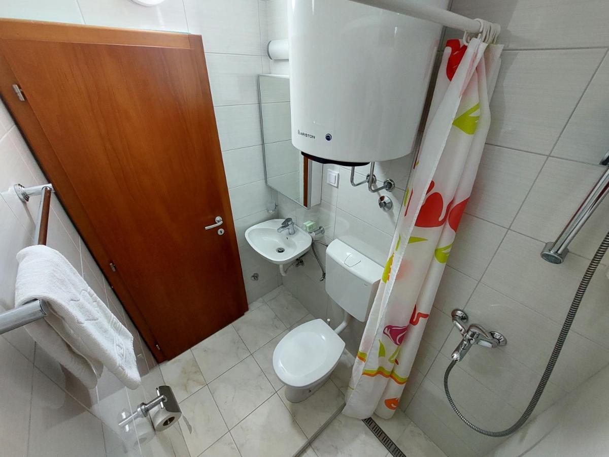Studio mit Doppelbett oder 2 Einzelbetten sowie Balkon und Meerblick