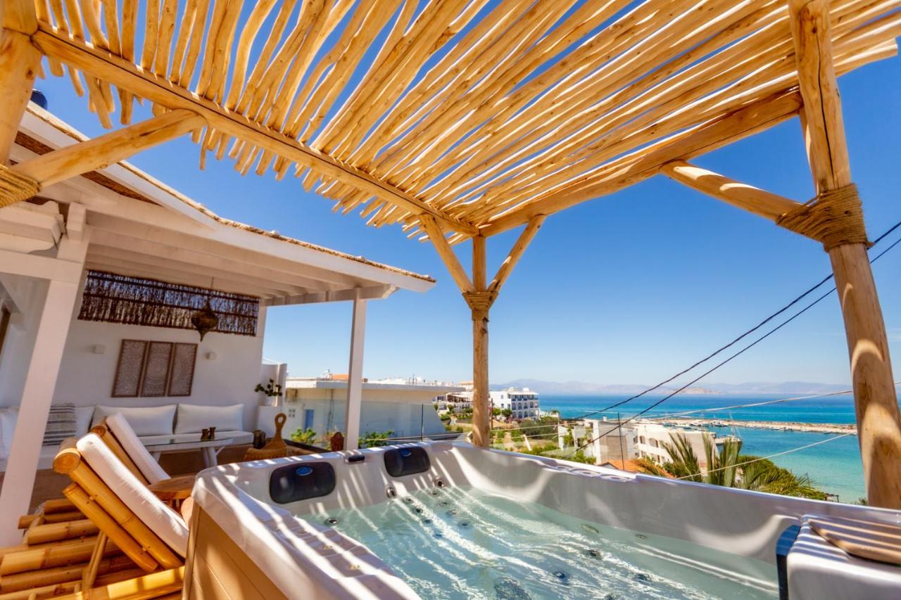 The Roof-Top - B&B Megalochori