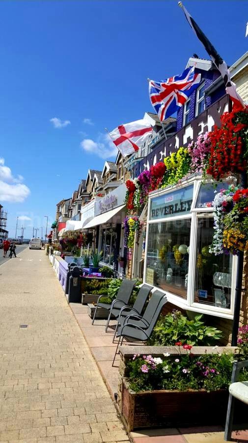The Beverley Hotel - B&B