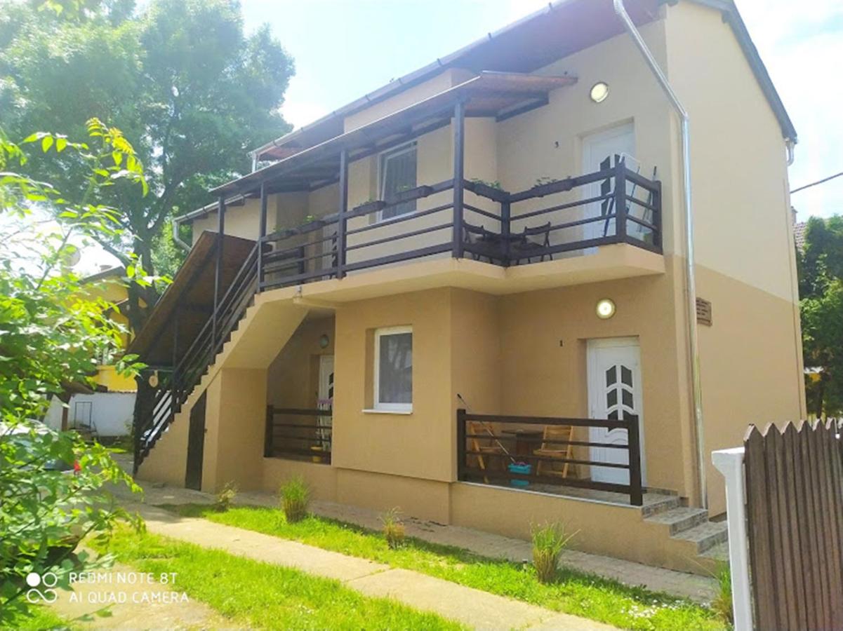 Marabella Apartmanok - Ferienwohnung