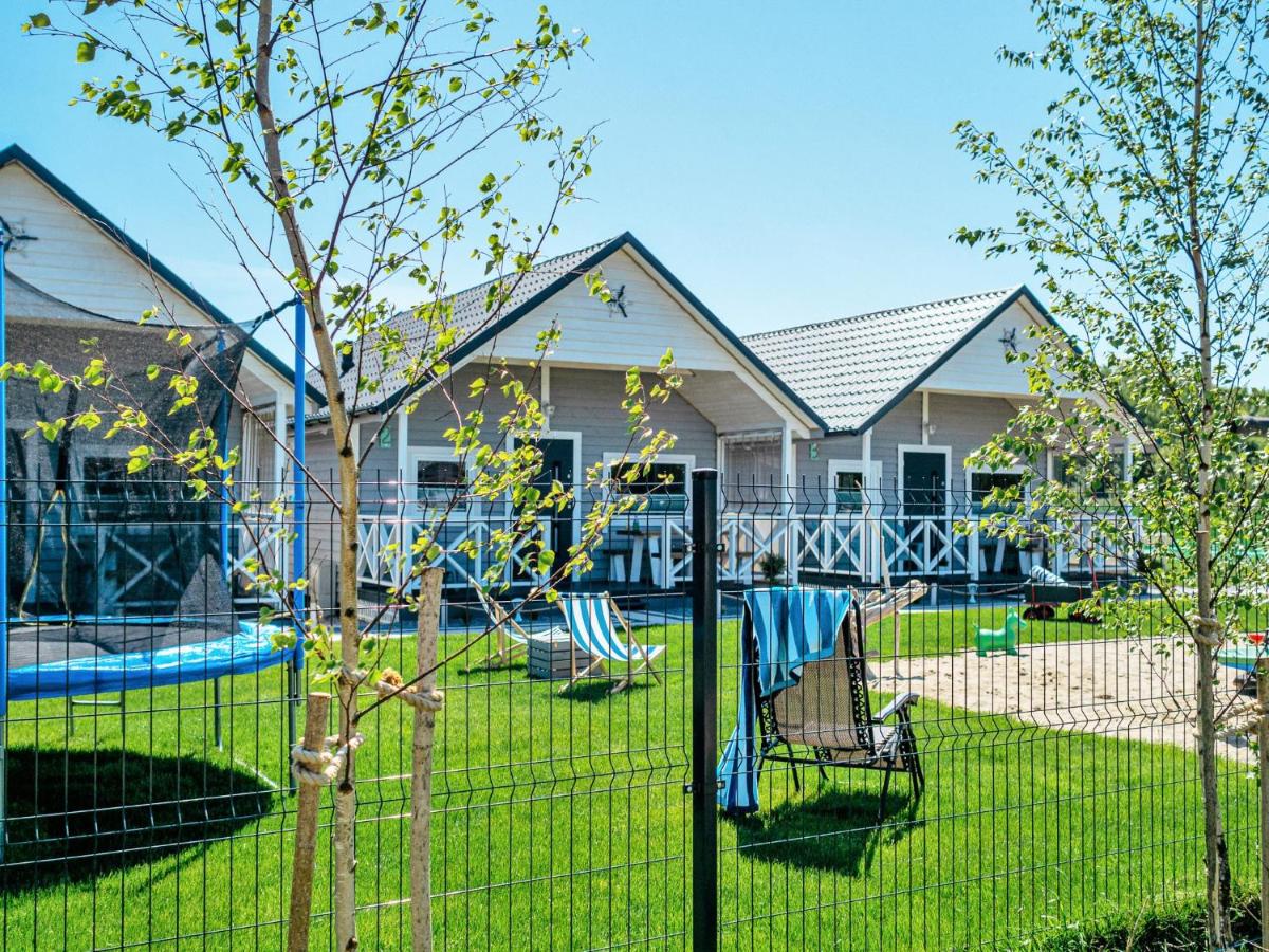 Linowe Domki - domki letniskowe nad morzem - B&B