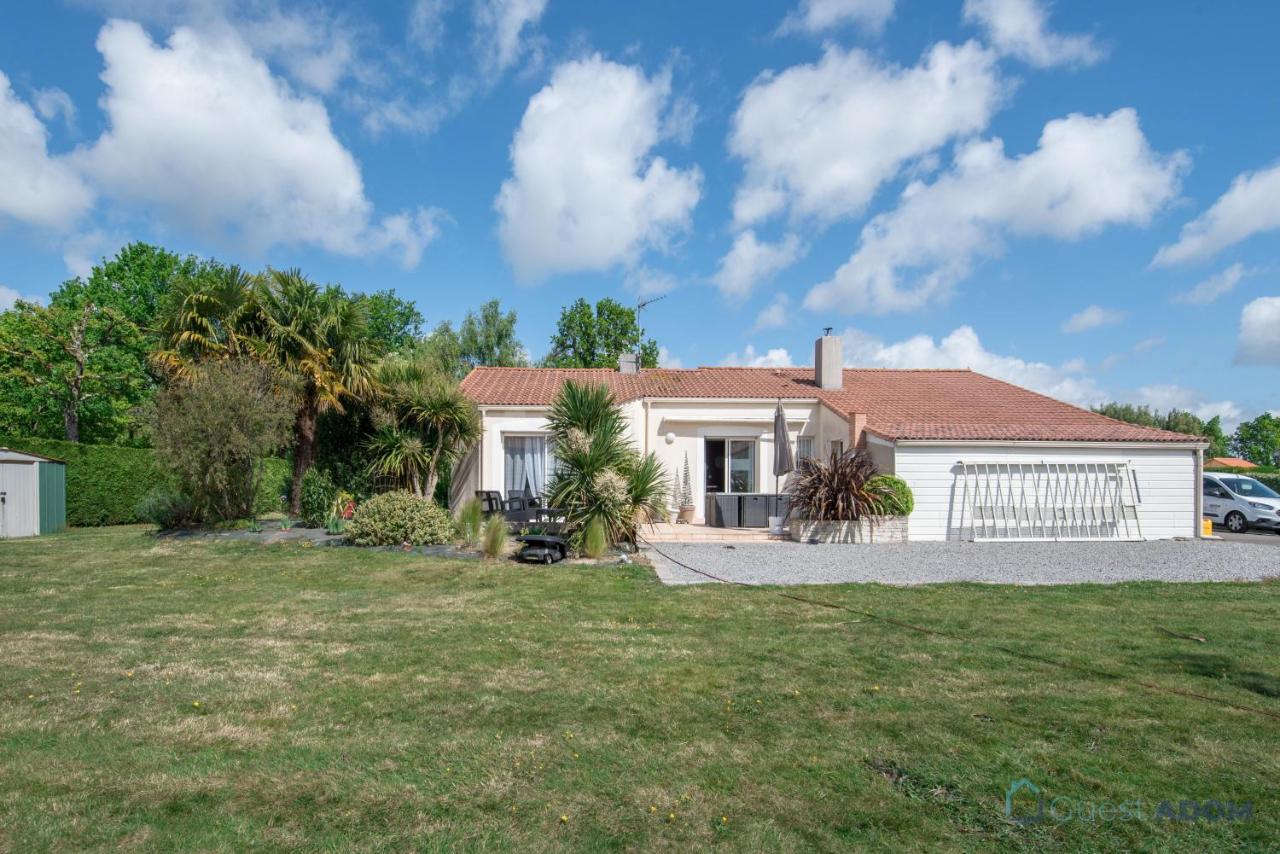 La Lilla - Wifi - Piscine - Parking - B&B