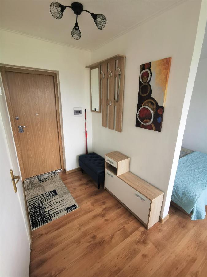 R&J Apartment II - Bed and Breakfast