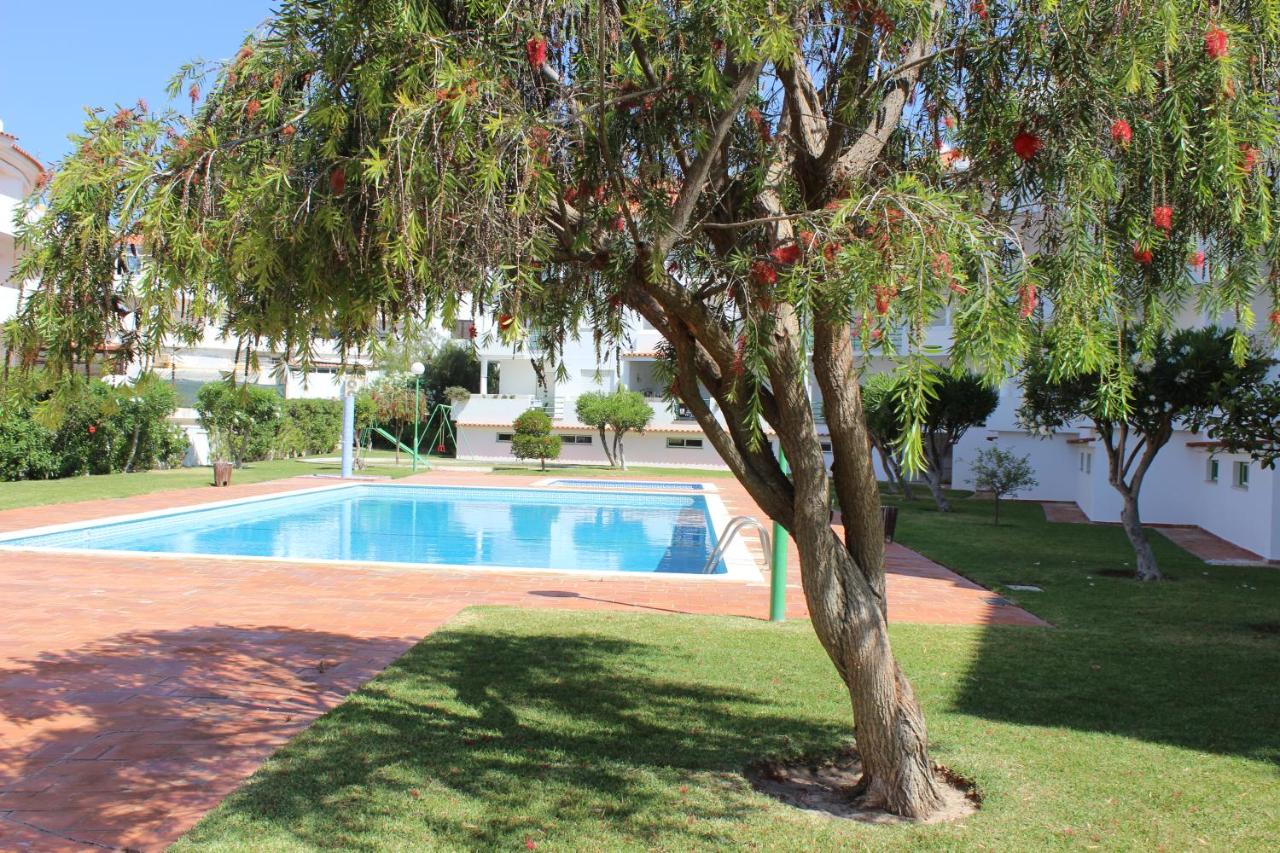 Apartamento Jardim de Sta Eulália - B&B Albufeira
