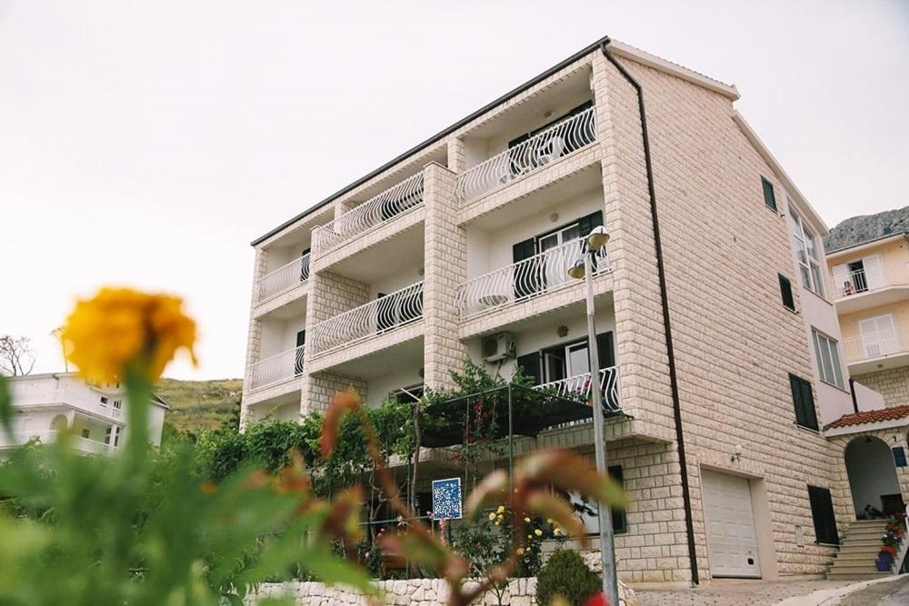 Studio Apartment in Duce with Sea View, Balcony, Air Conditioning, Wi-Fi (4167-3) - B&B Duće