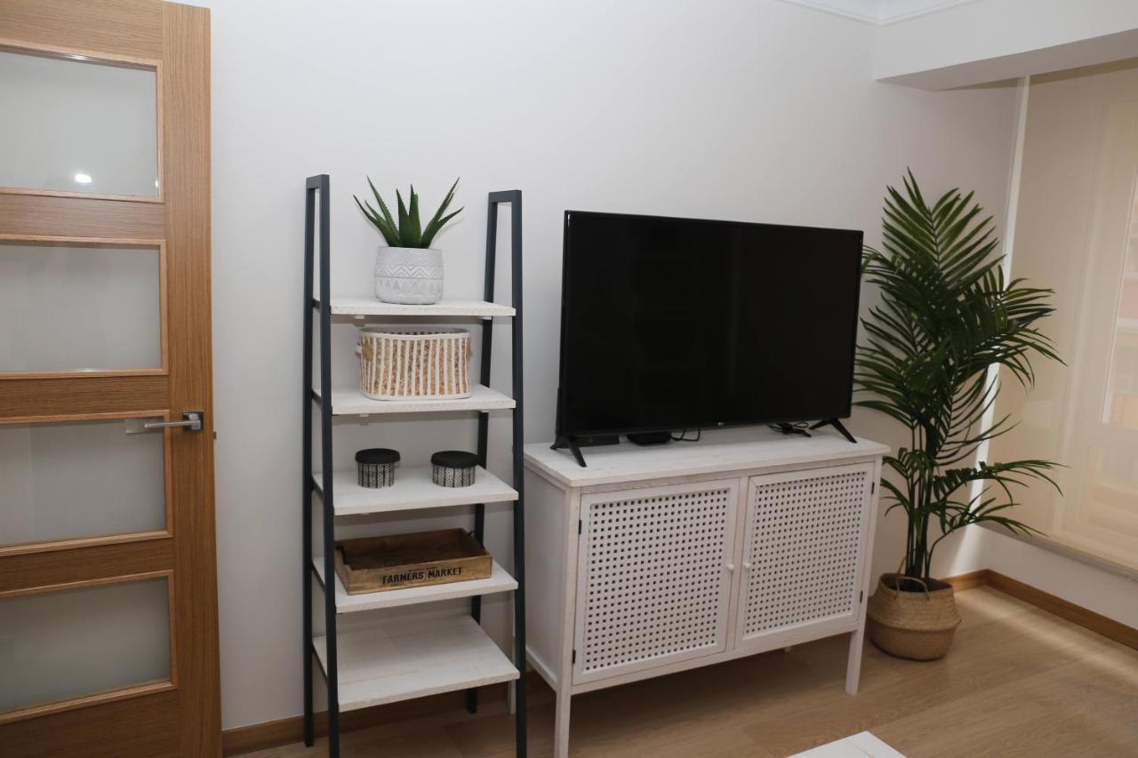 Apartamento Orzán playa - B&B A Coruña