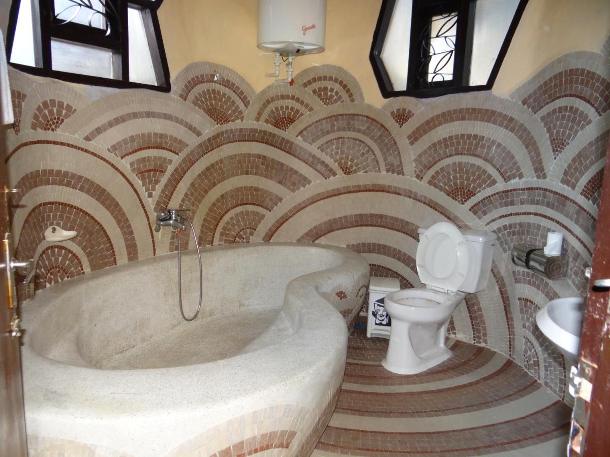 Zimmer Adler