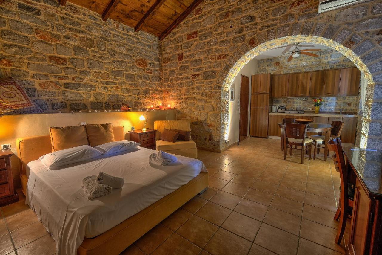B&B Areopolis - Achelatis Traditional Guest Houses - Bed and Breakfast Areopolis