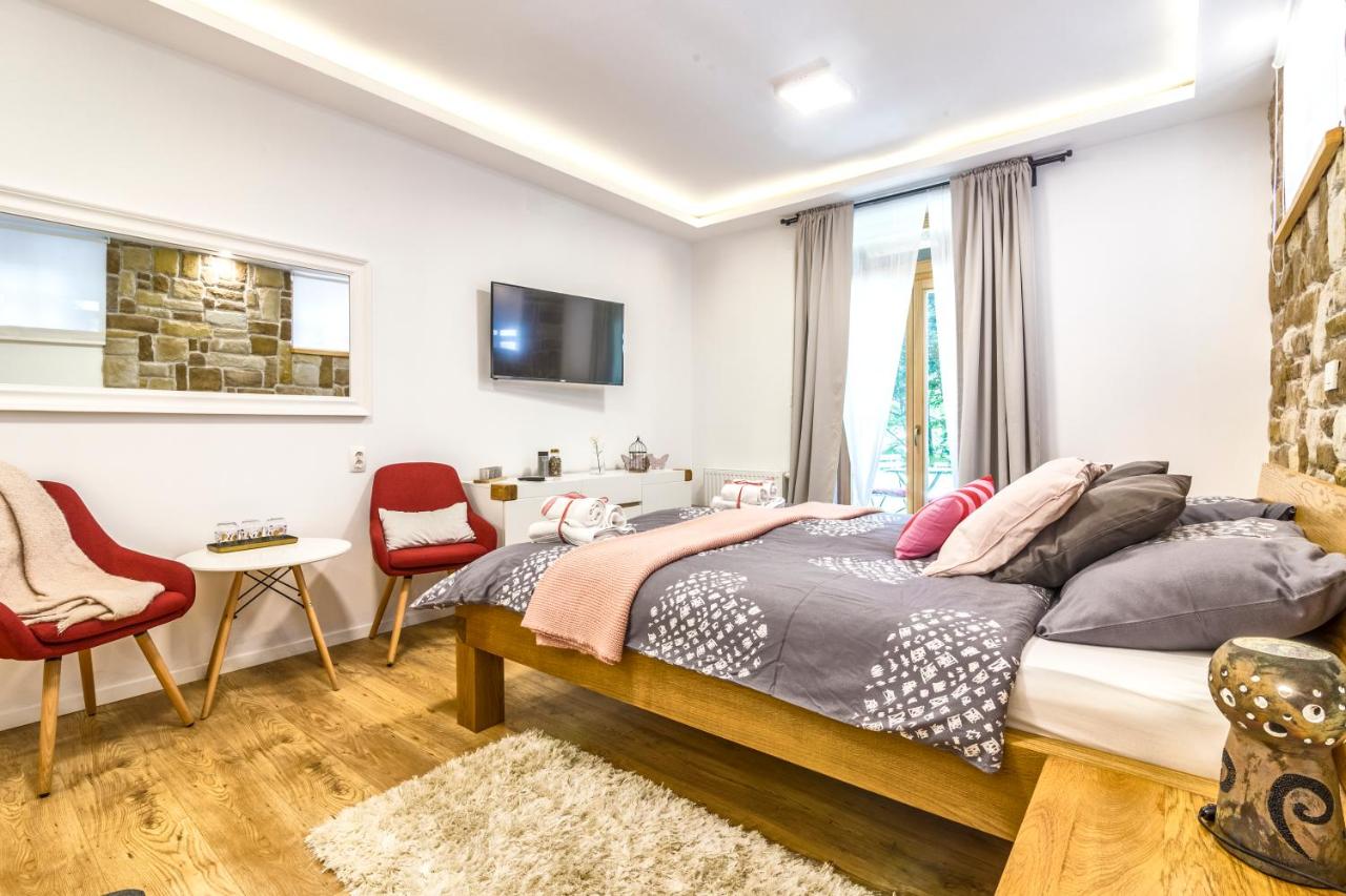 Standard Double Room with Patio