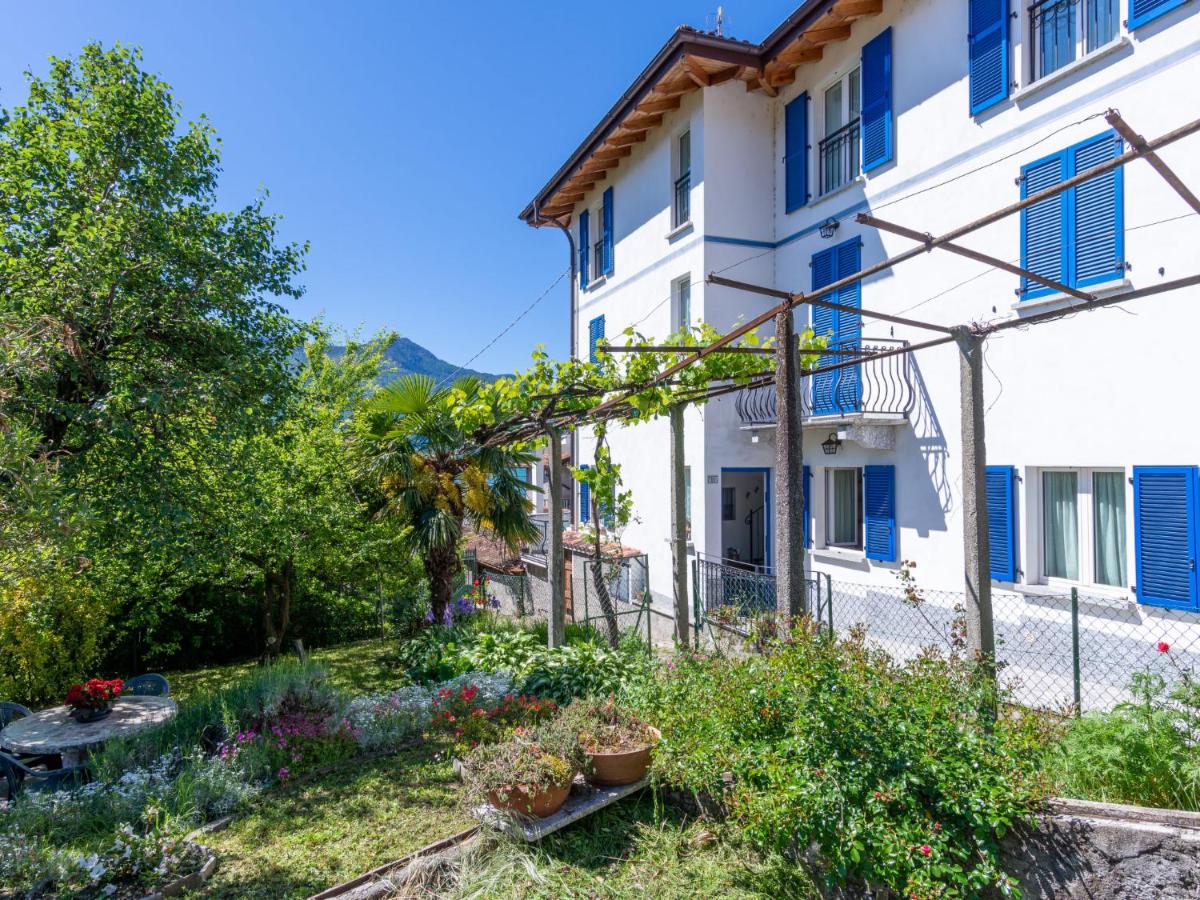 B&B Gera Lario - Apartment Elisabetta - GLA115 by Interhome - Bed and Breakfast Gera Lario