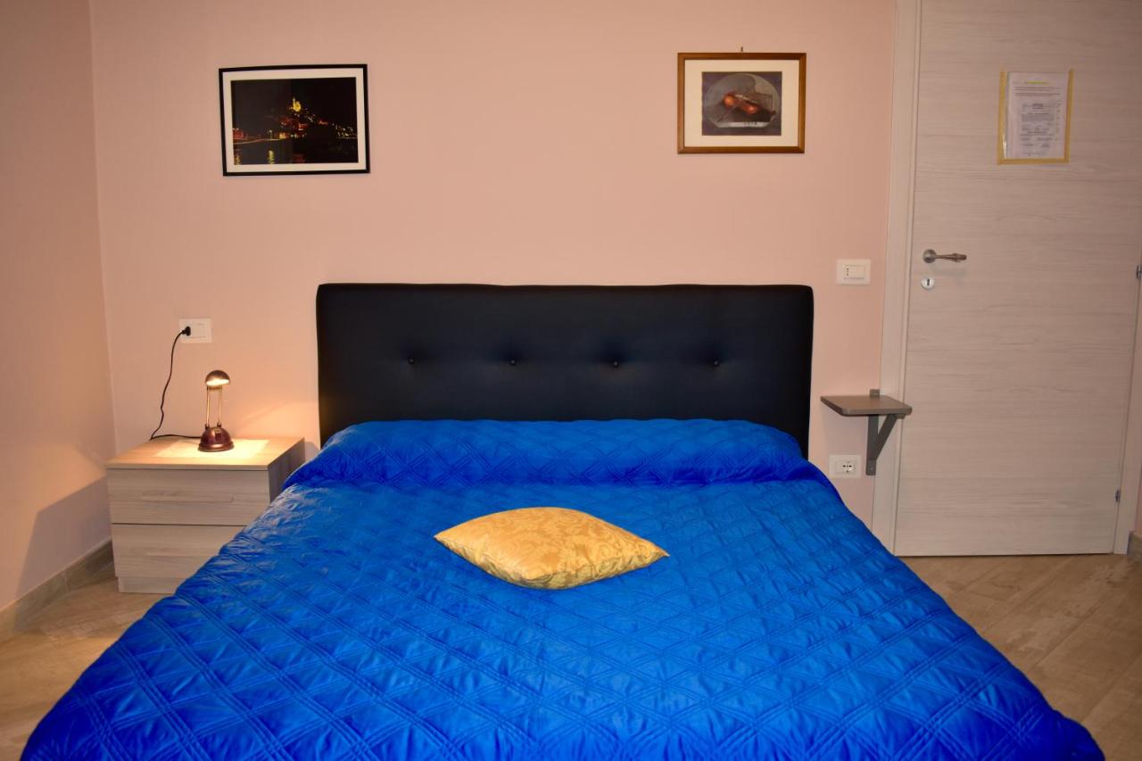 Double or Twin Room with Private Bathroom