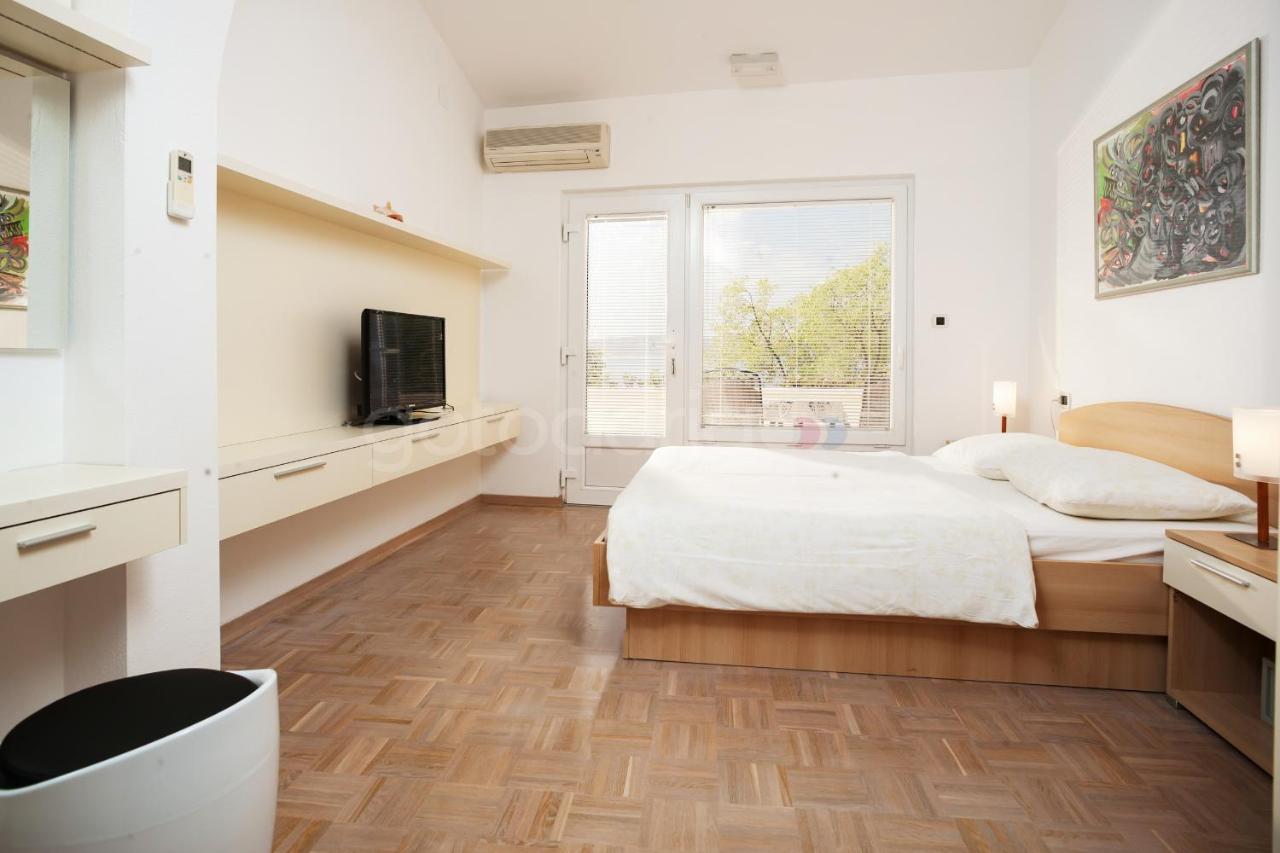Apartment mit Meerblick