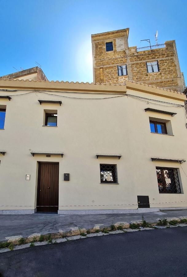 Le dimore di Palagonia - B&B