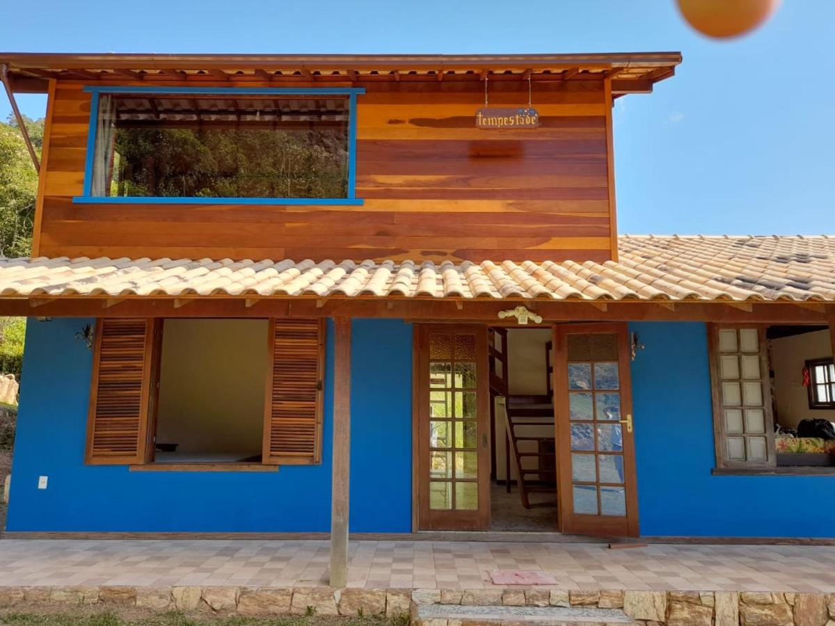 Chale com agua de nascente e com vista panoramica - B&B Lumiar