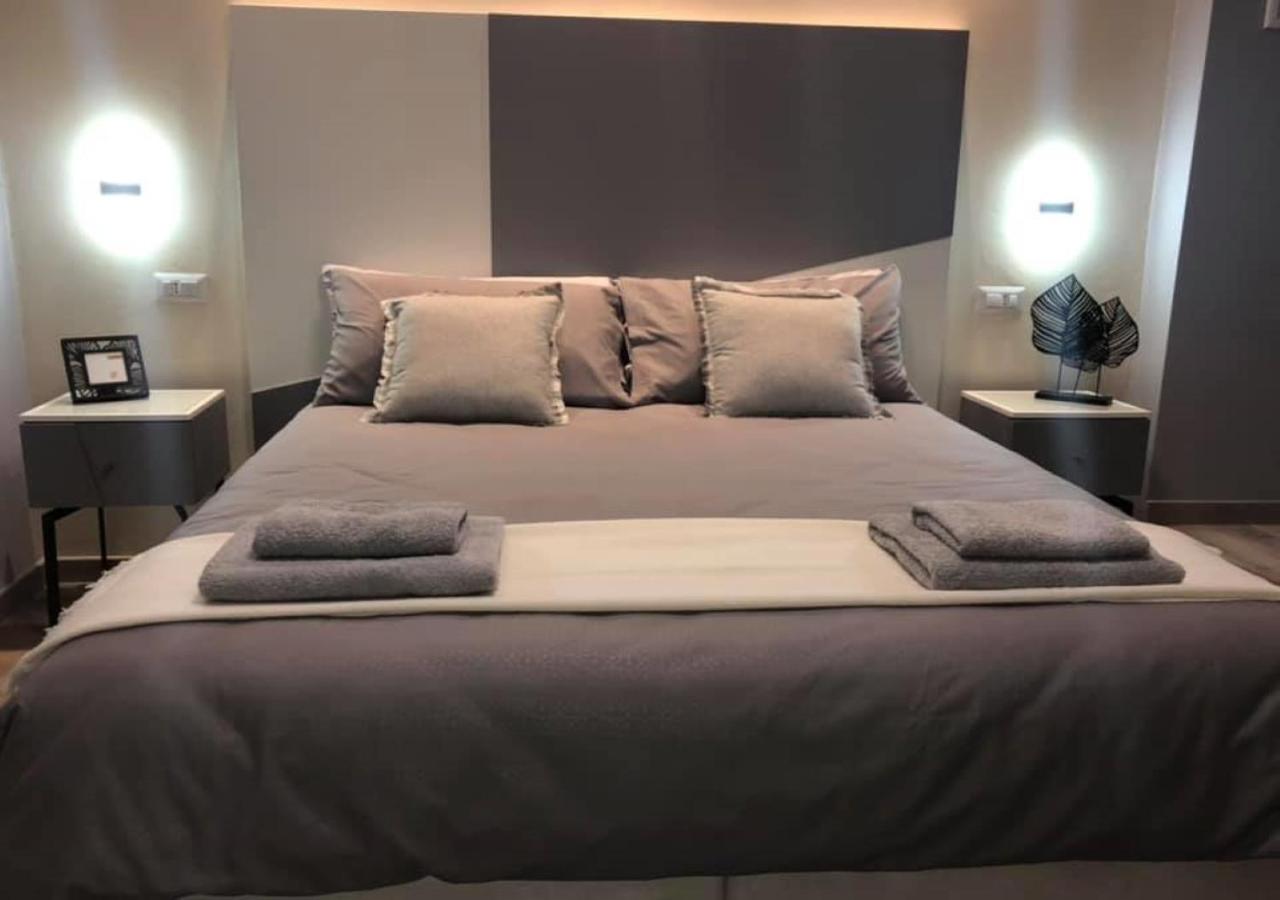 Double or Twin Room with Private Bathroom