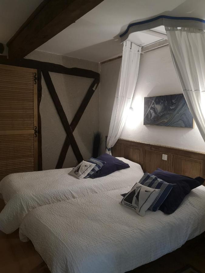 Large Twin Room