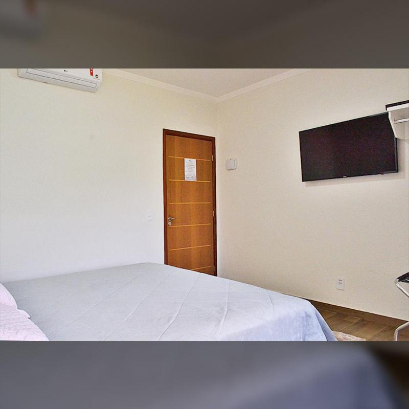 Suite with Mountain View