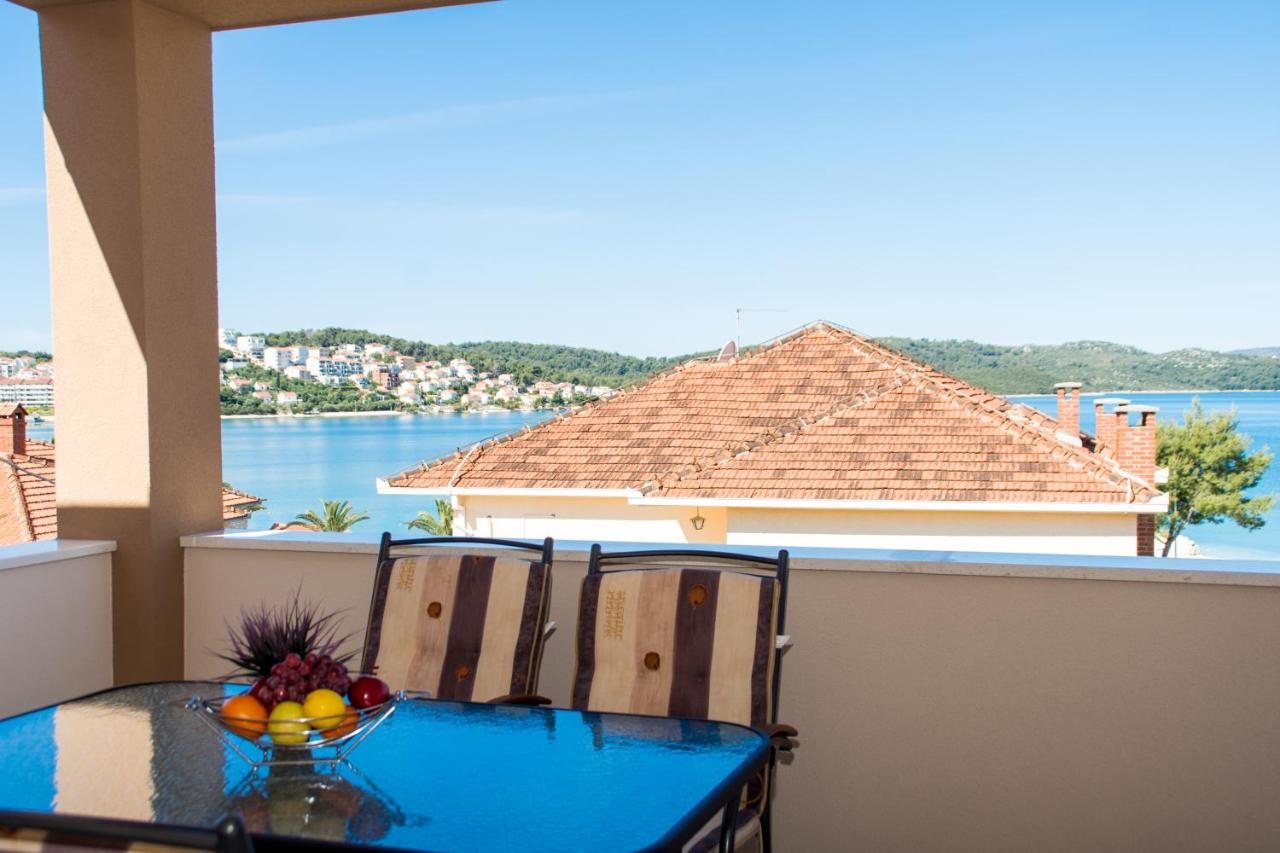 Apartment mit Terrasse
