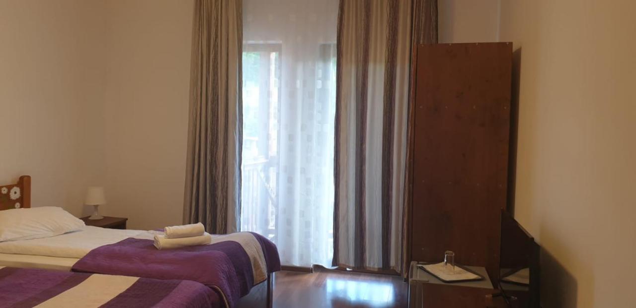 Twin Room with Bathroom