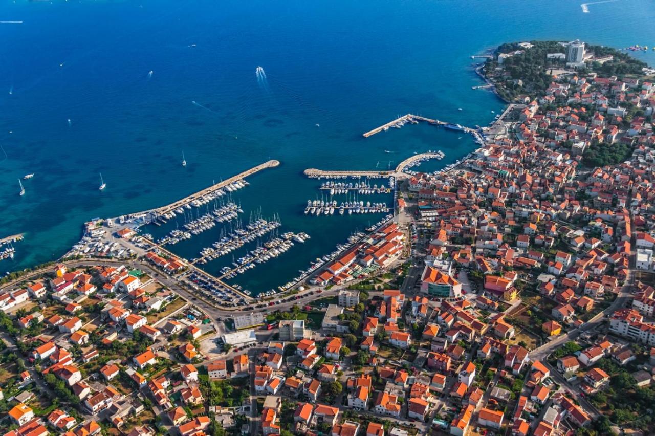 Apartment Plava Plaza (4382-2) - Ferienwohnung Vodice
