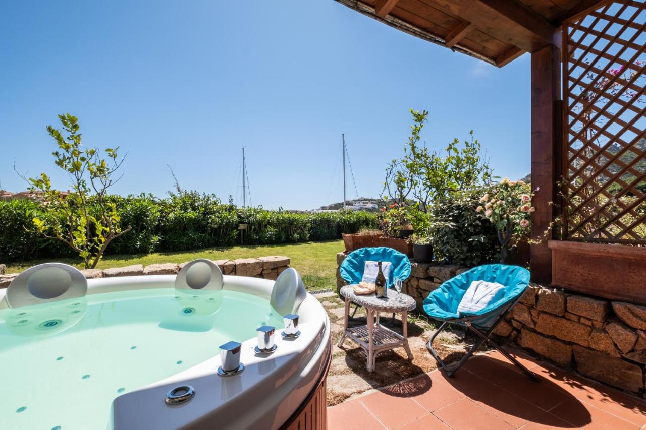 B&B Porto Cervo - [PORTO CERVO] VILLETTA CON JACUZZI PRIVATA - Bed and Breakfast Porto Cervo