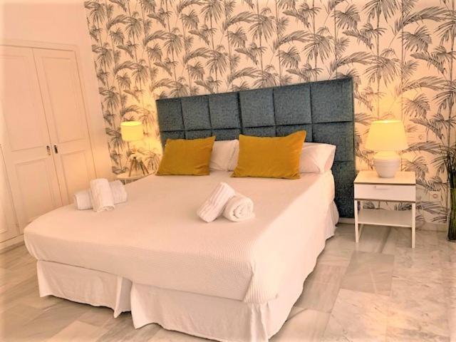 Rincón del Mar next to the beach 639 - Chambres d’hôtes Marbella