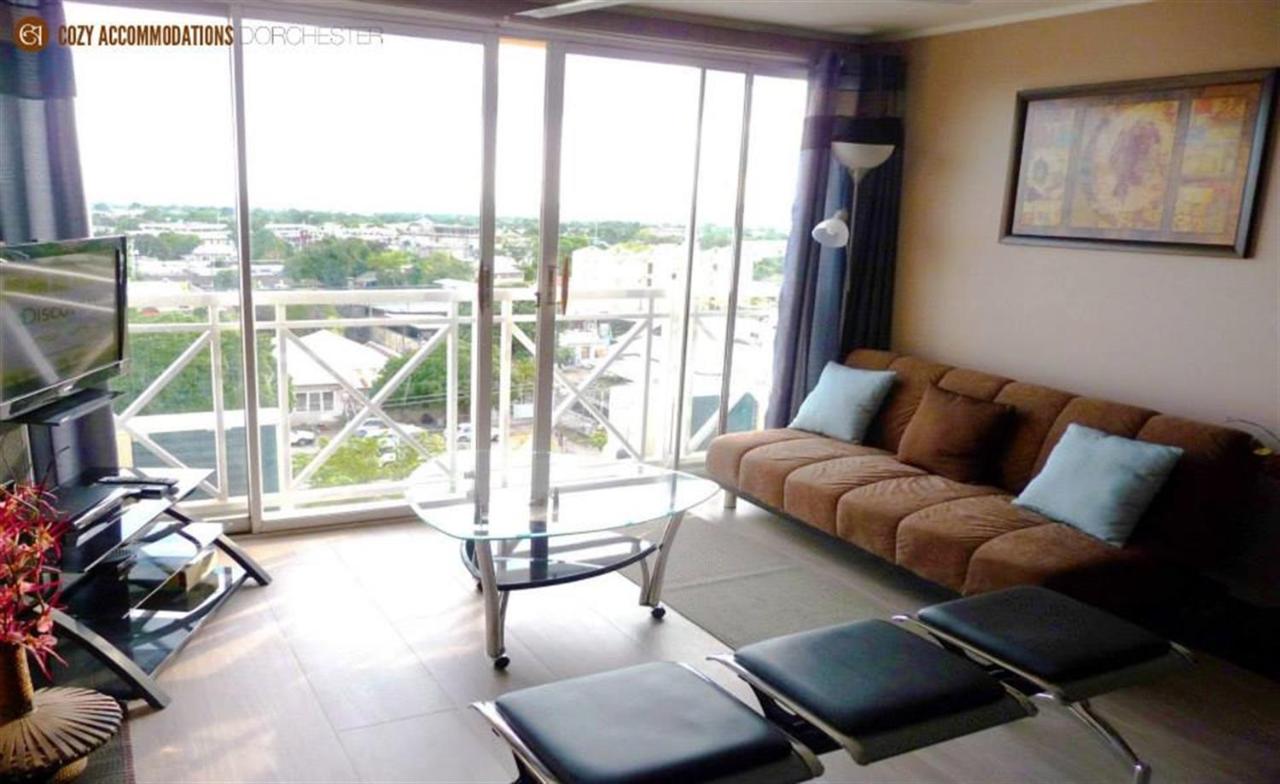 Cozy Accommodations - Dorchester City Line - Bed and Breakfast