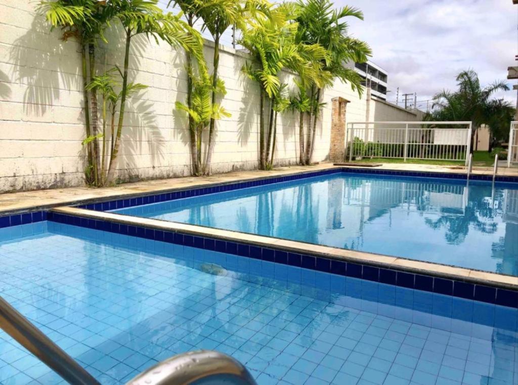 APT2 Piscina Netflix WiFi Ar Cond próx a 2 Shoppigns - B&B Fortaleza