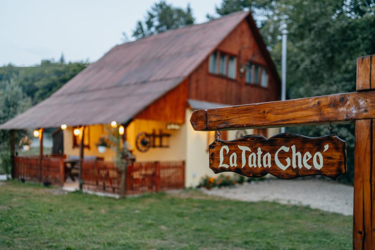 Cabana La Tata Gheo - B&B Porumbacu de Sus